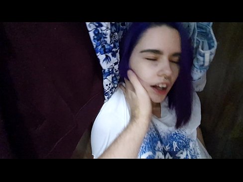 ❤️ Намерих сестра си в гардероба и й помогнах да свърши Руско порно в bg.redpornpictures.ru ❤